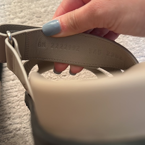 HERMES CHYPRE BEIGE MASTIC - super rare and hard to get. Size 34.5 - Picture 7 of 7